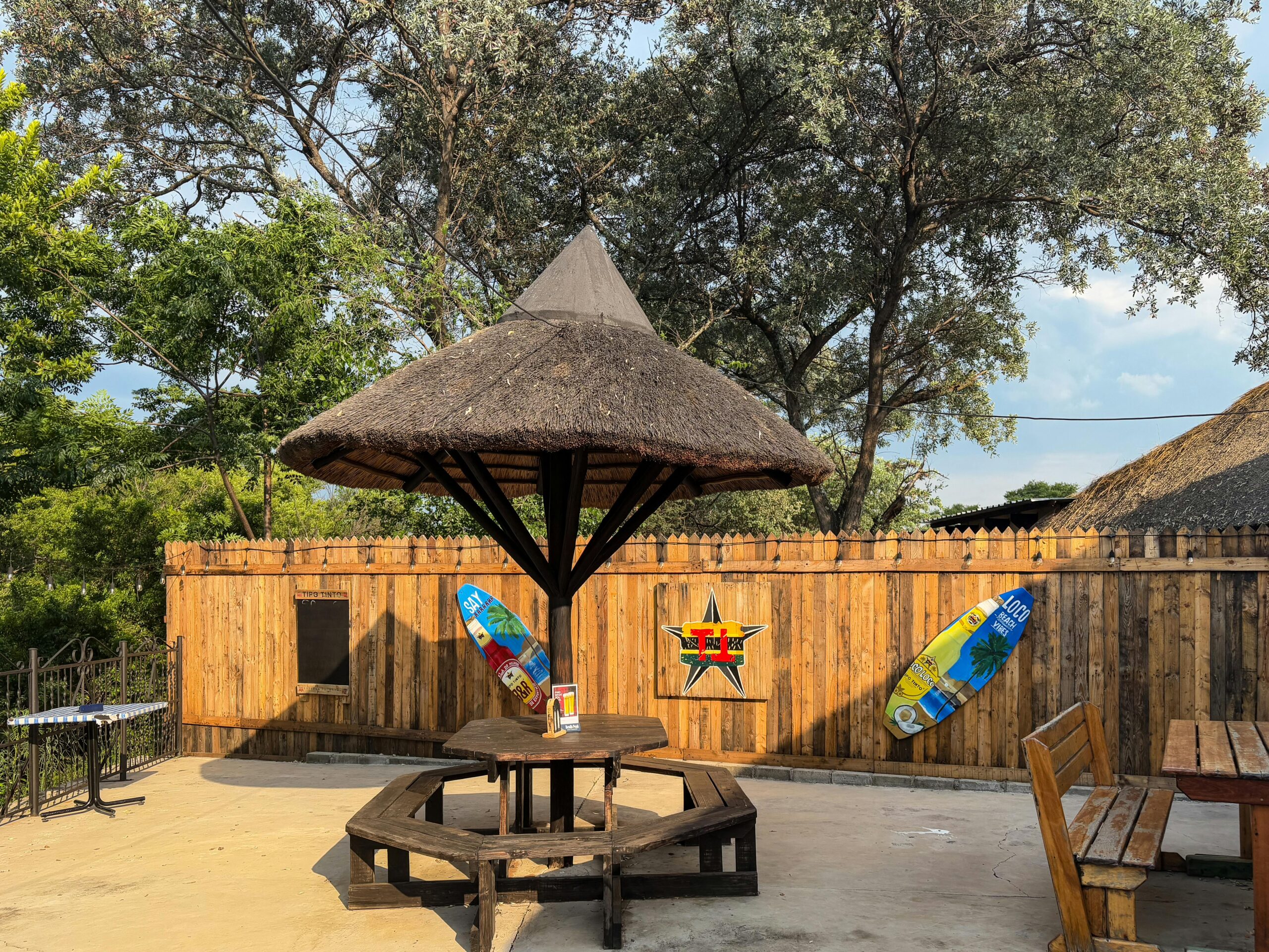 Picnic Tables & Benches