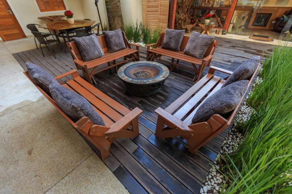 Comfortable Outdoor Seating for Fire Pit Areas