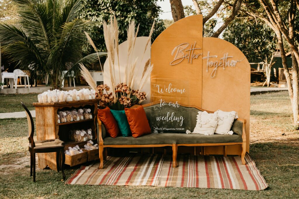 DIY Pallet Sofa & Chairs