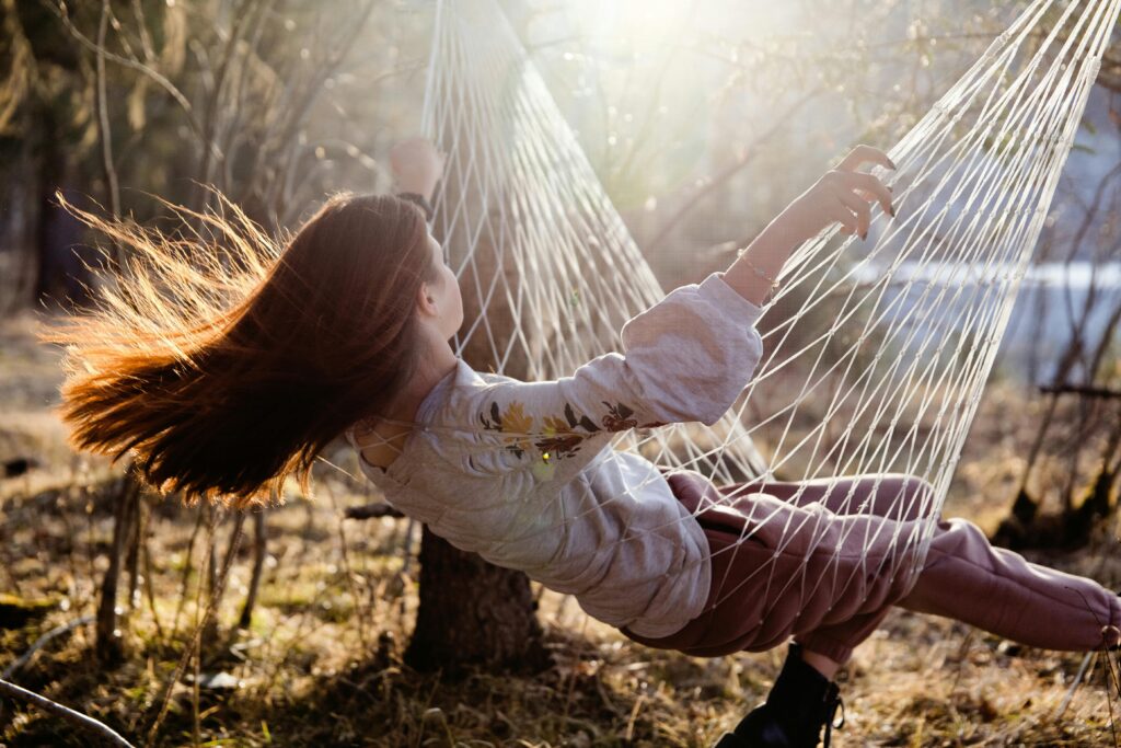 Benefits of Swing Beds & Hammocks